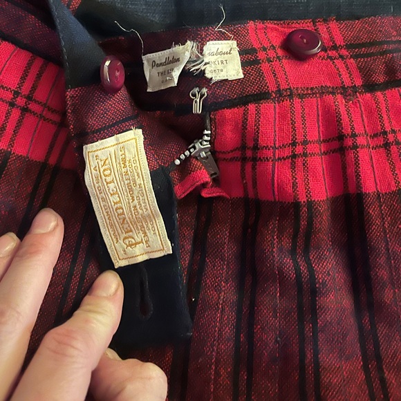 New with tags Pleated Pendleton plaid miniskirt - Picture 4 of 6